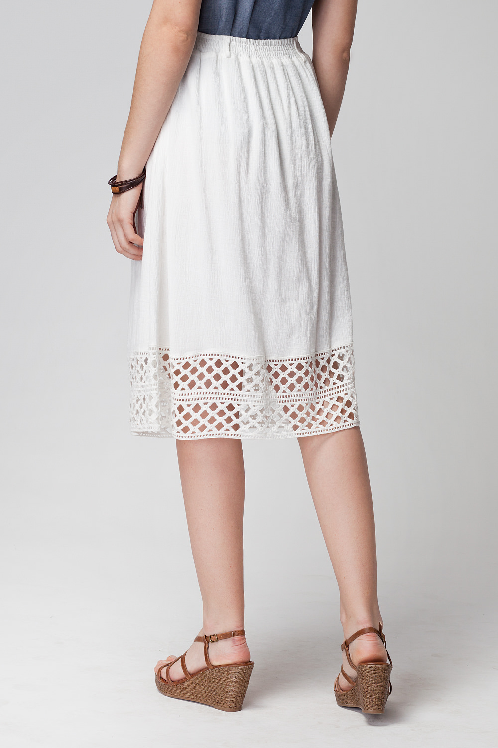 Фото товара 8995, белая летняя юбка из 100% хлопка